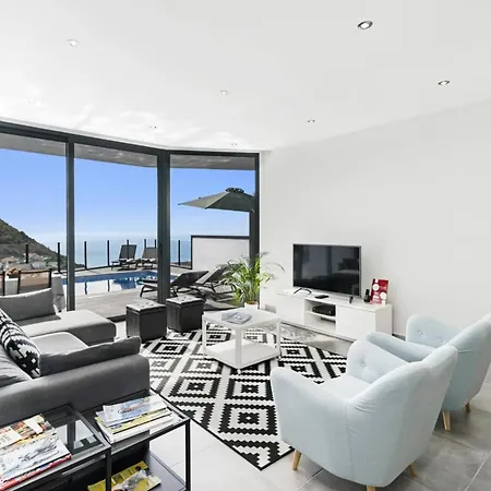 Villa Calheta Charm By *