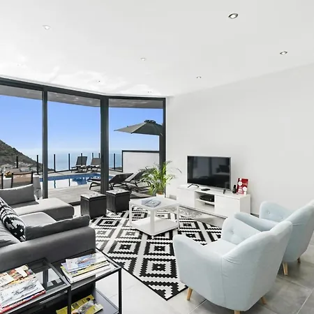 Vila Calheta Charm By