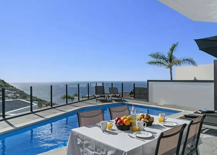 Calheta Charm By Villa Arco da Calheta (Madeira)